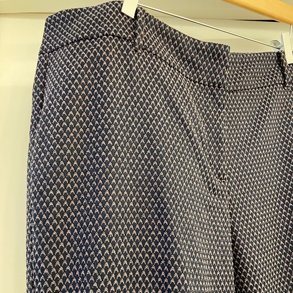 Ann Taylor Patterned Slacks - Picture 5 of 7